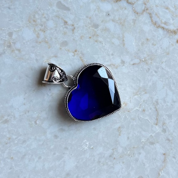 NWOT Sundance Heart of the Sea Pendant Tanzanite Sterling Silver